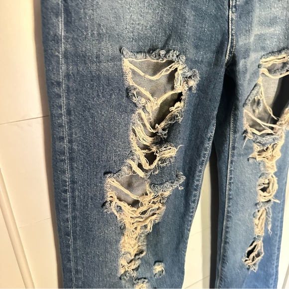 Anthropologie NWT Joey High-Rise Straight jeans Ripped thrashed Distressed - Picture 5 of 6